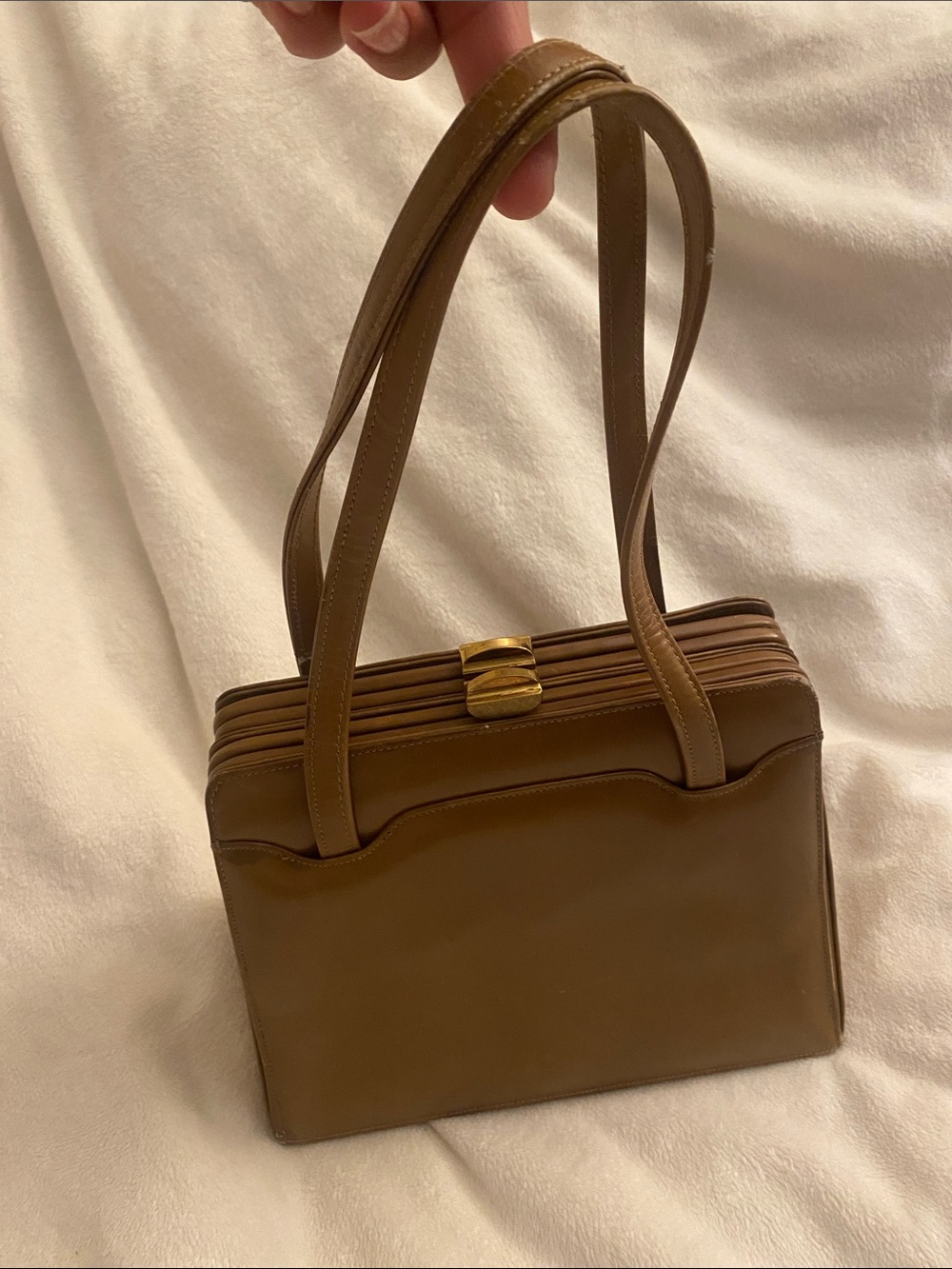 Saks Fifth Avenue vintage Brown Leather purse with Gold Hardware